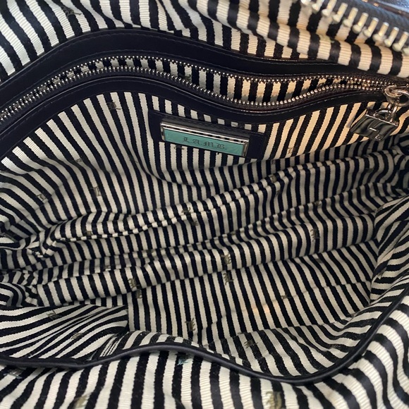 L.A.M.B. Leather large shoulder style purse. - Picture 7 of 7